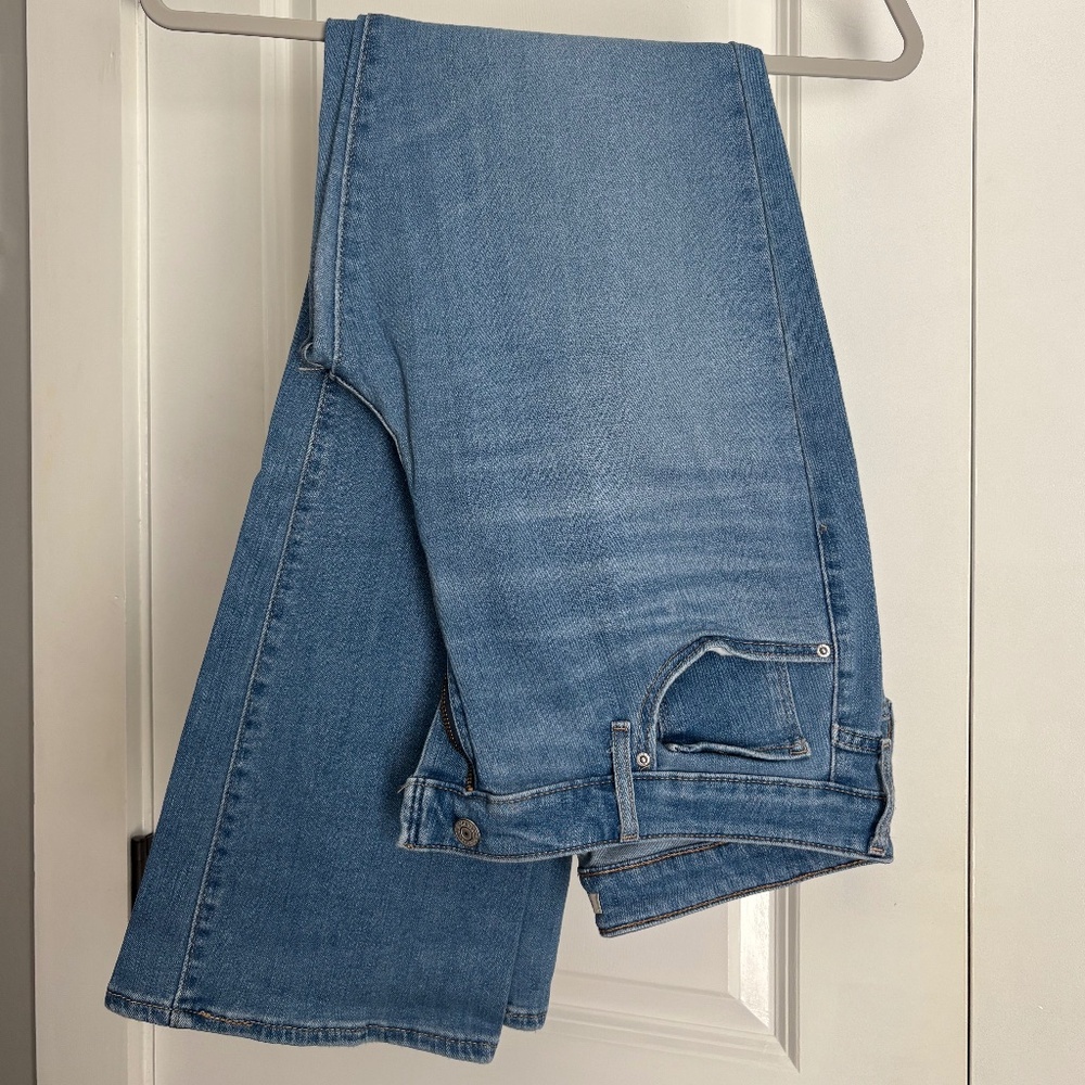 Levi's High Rise Bootcut Jeans - Medium Wash